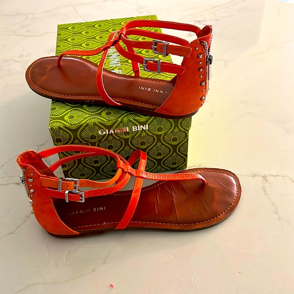 Gianni Bini, style KNOXE, color Lava Orange, size 10M.